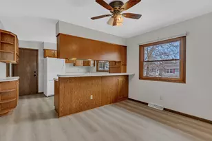 1609 7 1/2 Street SW, Willmar, MN 56201 - Photo 13