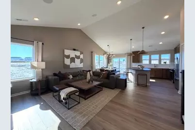 1649 Lund Way, Shakopee, MN 55379 - Photo 1