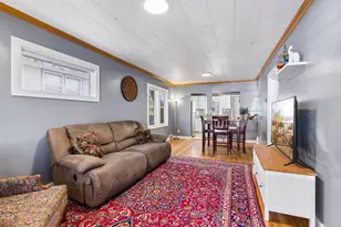 1108 6th St E, Saint Paul, MN 55106 - Photo 9