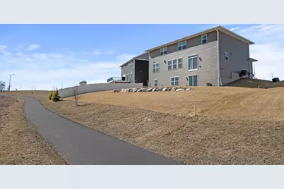 1901 Aztec Avenue, Shakopee, MN 55379 - Photo 37