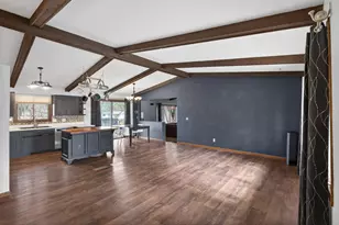 8436 Palm St NW, Coon Rapids, MN 55433 - Photo 9