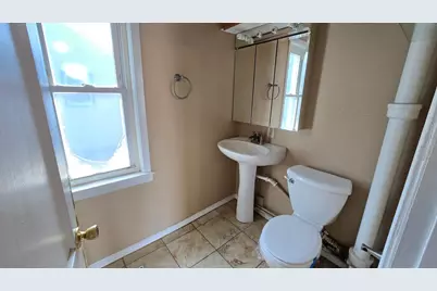 1641 Concord Street S, South Saint Paul, MN 55075 - Photo 9