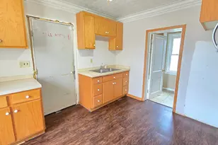 1641 Concord St S, South Saint Paul, MN 55075 - Photo 5