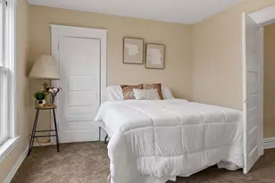 1484 Charles Ave, Saint Paul, MN 55104 - Photo 11