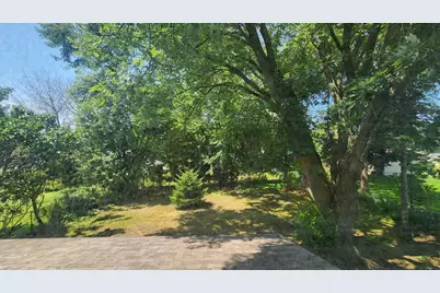 1404 City View Court NE, Rochester, MN 55906 - Photo 3