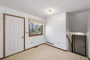 2721 Meadow Ln, Monticello, MN 55362 - Photo 13