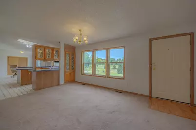 3030 60th Street SW, Montevideo, MN 56265 - Photo 9