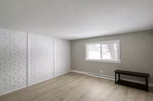 402 Kent Rd, Hoyt Lakes, MN 55750 - Photo 11