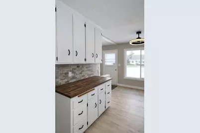 402 Kent Road, Hoyt Lakes, MN 55750 - Photo 3