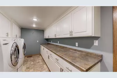 1318 21st Avenue NE, Rochester, MN 55906 - Photo 45