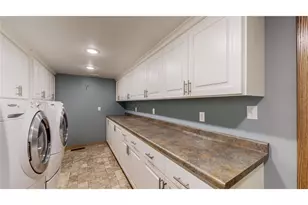 1318 21st Ave NE, Rochester, MN 55906 - Photo 53