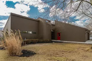 1318 21st Ave NE, Rochester, MN 55906 - Photo 3