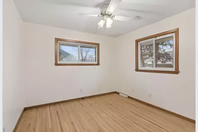 8420 Meadow Lake Road E, New Hope, MN 55428 - Photo 15