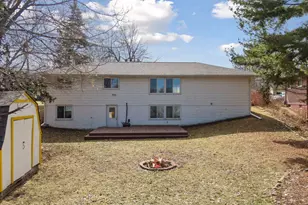 8420 Meadow Lake Road E, New Hope, MN 55428 - Photo 5