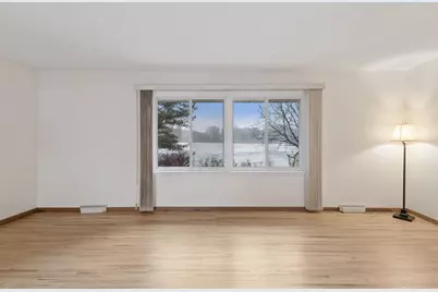 8420 Meadow Lake Road E, New Hope, MN 55428 - Photo 5