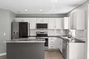 10443 64th Way NE, Albertville, MN 55301 - Photo 3