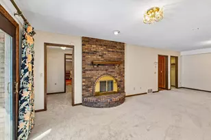 205 Hillcrest Ct, Burnsville, MN 55337 - Photo 45