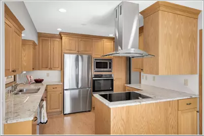 8501 Zanzibar Lane N, Maple Grove, MN 55311 - Photo 11