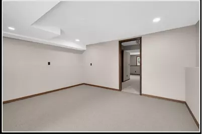 8501 Zanzibar Lane N, Maple Grove, MN 55311 - Photo 29