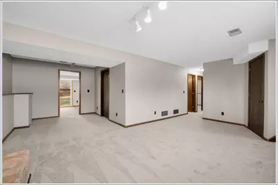 8501 Zanzibar Lane N, Maple Grove, MN 55311 - Photo 27