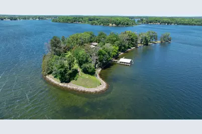 1000 Gale Island, Shorewood, MN 55331 - Photo 3