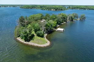 1000 Gale Island, Shorewood, MN 55331 - Photo 3