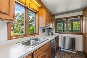 1000 Gale Island, Shorewood, MN 55331 - Photo 23
