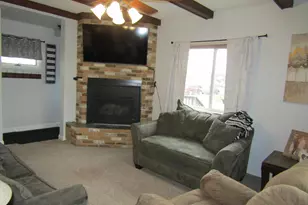 215 7th St, Dawson, MN 56232 - Photo 5