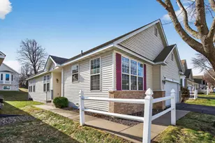 442 Meadowood Ln, Burnsville, MN 55337 - Photo 1