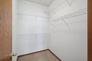 442 Meadowood Ln, Burnsville, MN 55337 - Photo 17