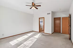 442 Meadowood Ln, Burnsville, MN 55337 - Photo 17