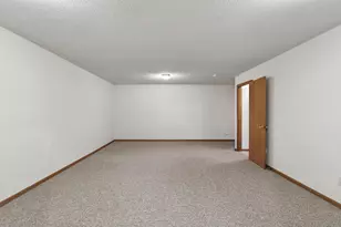 442 Meadowood Ln, Burnsville, MN 55337 - Photo 23