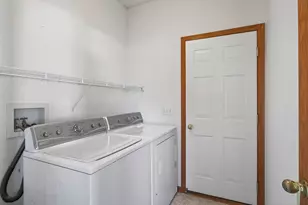 442 Meadowood Ln, Burnsville, MN 55337 - Photo 25