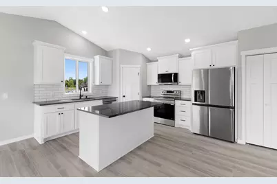 706 Margaret Lane NE, Isanti, MN 55040 - Photo 9