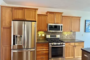 2526 Waterfall Way NW, Prior Lake, MN 55372 - Photo 3