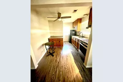 1107 57th Avenue N, Brooklyn Center, MN 55430 - Photo 9