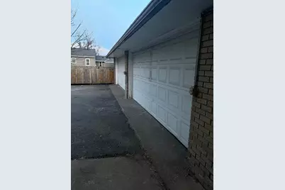 1107 57th Avenue N, Brooklyn Center, MN 55430 - Photo 3