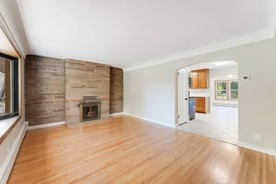 9523 10th Avenue S, Bloomington, MN 55420 - Photo 3