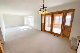 510 24th St SW, Rochester, MN 55902 - Photo 3