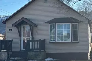 227 E 10th St, Winona, MN 55987 - Photo 1