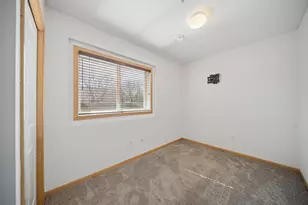 2062 Wellens St, Chaska, MN 55318 - Photo 21