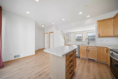 2062 Wellens Street #84, Chaska, MN 55318 - Photo 11