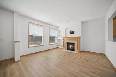 2062 Wellens Street #84, Chaska, MN 55318 - Photo 5