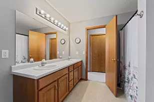 10431 64th Way NE, Albertville, MN 55301 - Photo 9