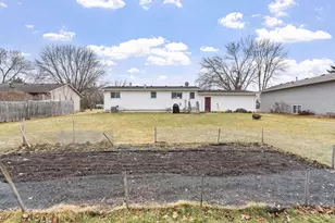 550 20th St NE, Owatonna, MN 55060 - Photo 9