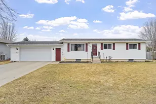 550 20th St NE, Owatonna, MN 55060 - Photo 3