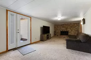 7151 Inwood Ct S, Cottage Grove, MN 55016 - Photo 9