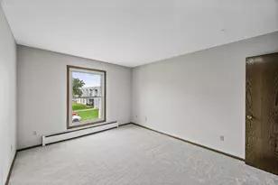 814 9th Ave S, Hopkins, MN 55343 - Photo 15