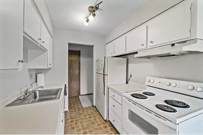 814 9th Avenue S #5, Hopkins, MN 55343 - Photo 11