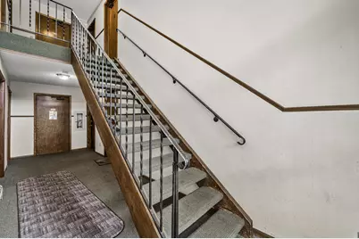 814 9th Avenue S #5, Hopkins, MN 55343 - Photo 3